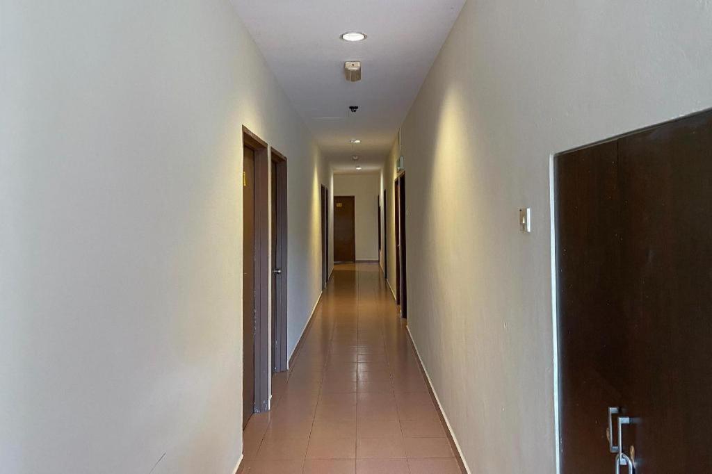 Spot On 89907 Motel Impian Seri Manjung Luaran gambar