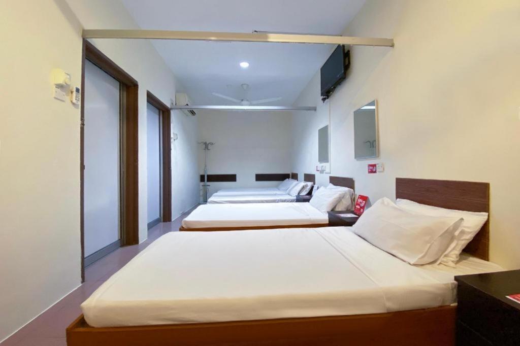 Spot On 89907 Motel Impian Seri Manjung Luaran gambar