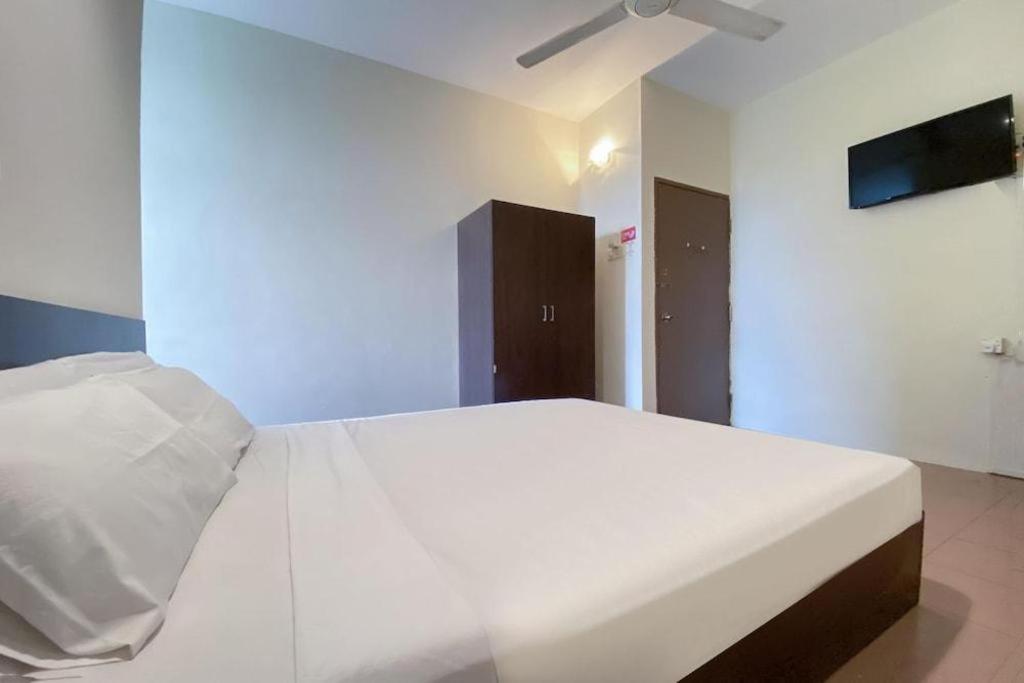 Spot On 89907 Motel Impian Seri Manjung Luaran gambar